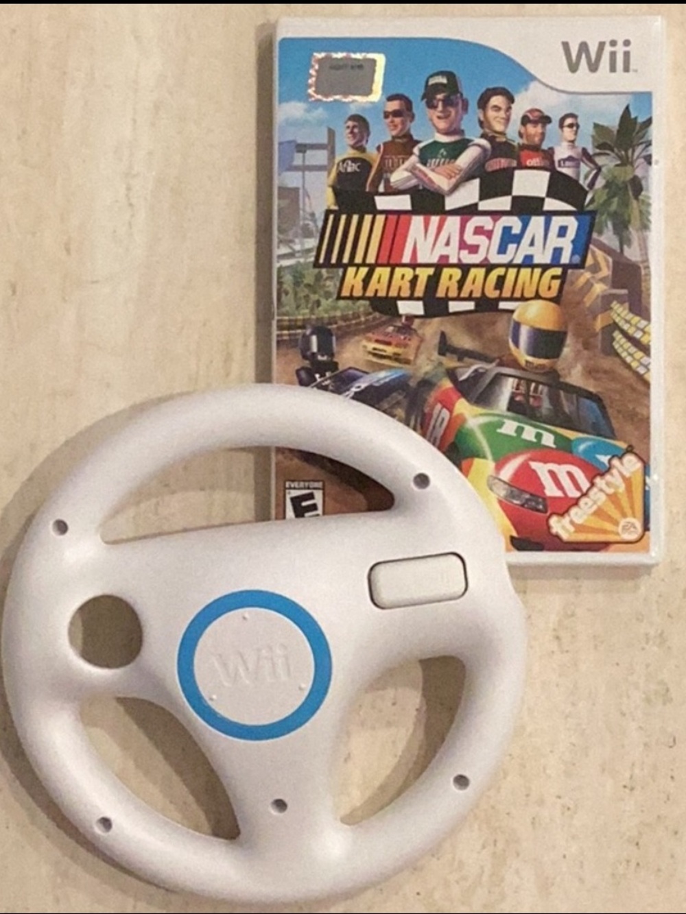 NASCAR Kart Racing Nintendo Wii Game CIB & Wii Wheel